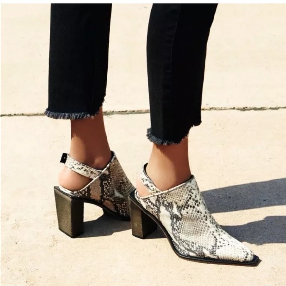 Free People \